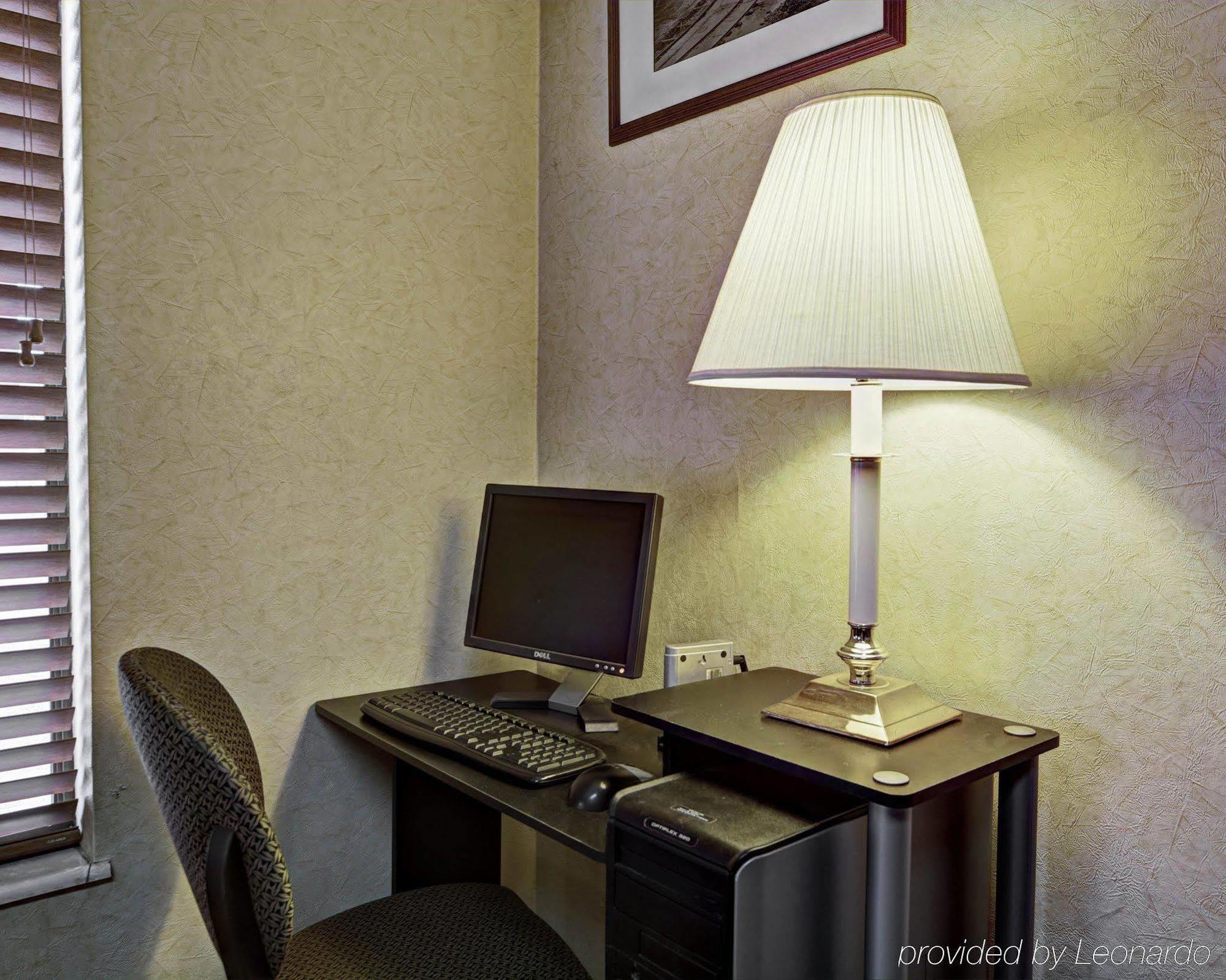 Quality Inn Принстон Экстерьер фото